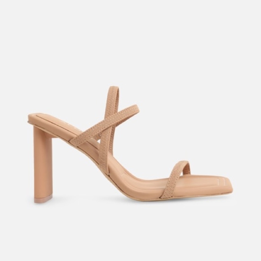 ALDO Open Toe Elegant Tan Strappy Chunky Heels Size 8 New!